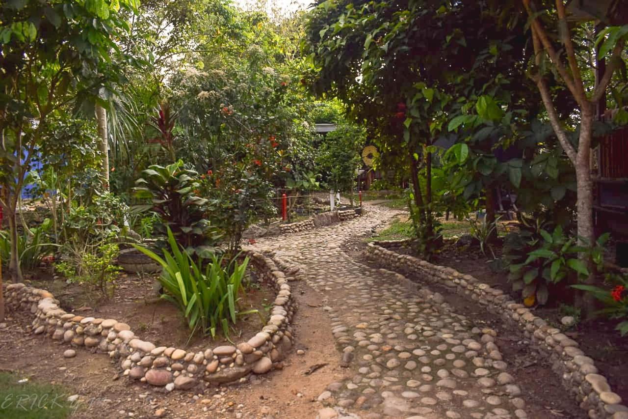 Hostal Cano Nevera La Macarena Bagian luar foto